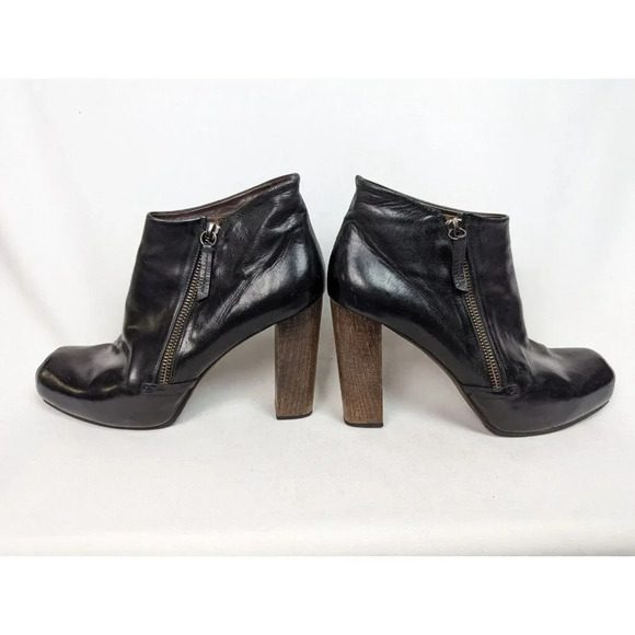 COCLICO LUCILLE BOOTIES sz. 38/7.5-8 Black Leather Wood Heel Ankle Boots Zip Up - Picture 7 of 16